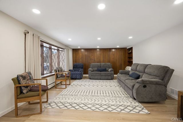 3759 Warners Road, Camillus, NY 13209