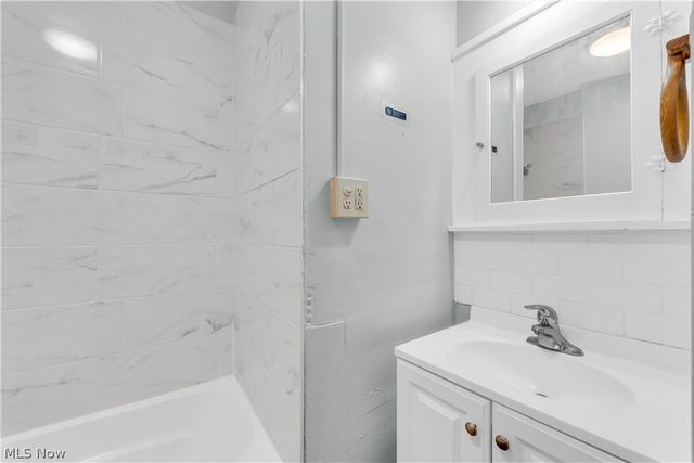 3878 W 137th Street, Cleveland, OH 44111