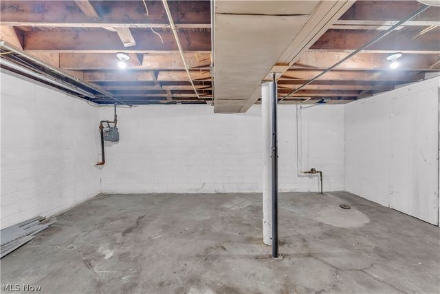 3878 W 137th Street, Cleveland, OH 44111