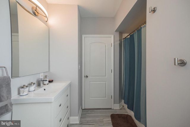 1131 S 23RD ST, Philadelphia, PA 19146