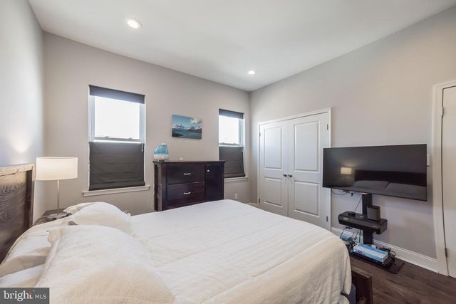 1131 S 23RD ST, Philadelphia, PA 19146