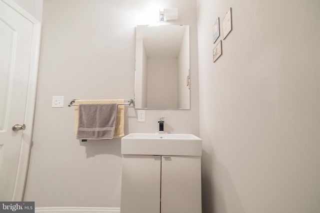 1131 S 23RD ST, Philadelphia, PA 19146