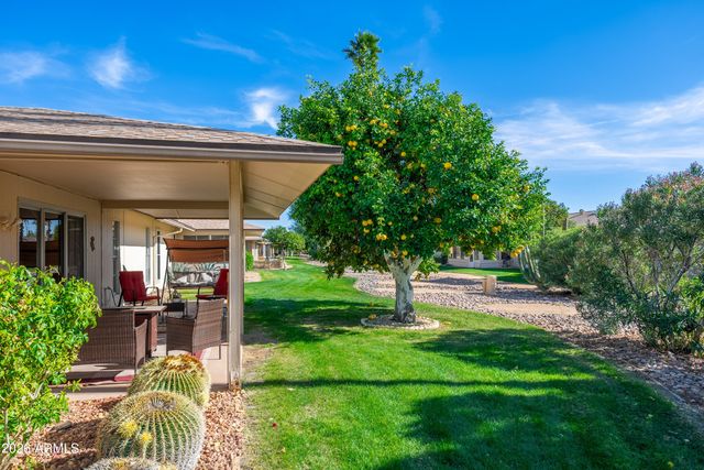 12555 W SENECA Drive, Sun City West, AZ 85375