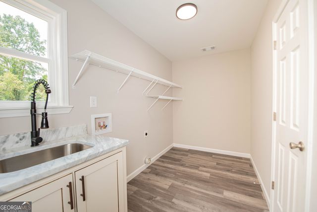 101 Little Farm Lane, Kathleen, GA 31047