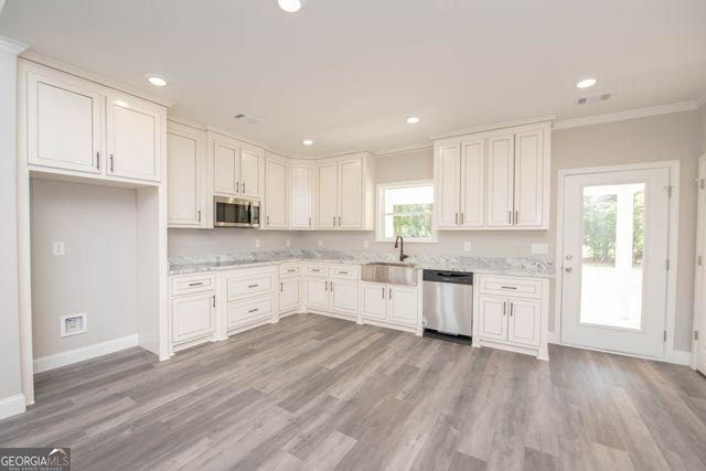 101 Little Farm Lane, Kathleen, GA 31047