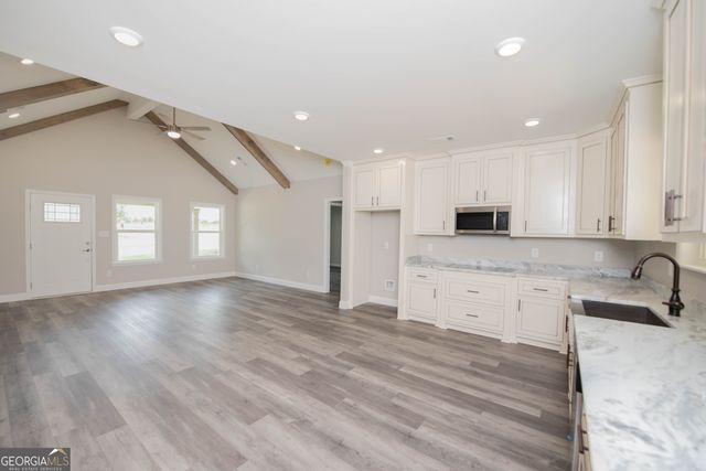 101 Little Farm Lane, Kathleen, GA 31047
