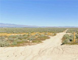 6501 Avenue C-14, Lancaster, CA 93536