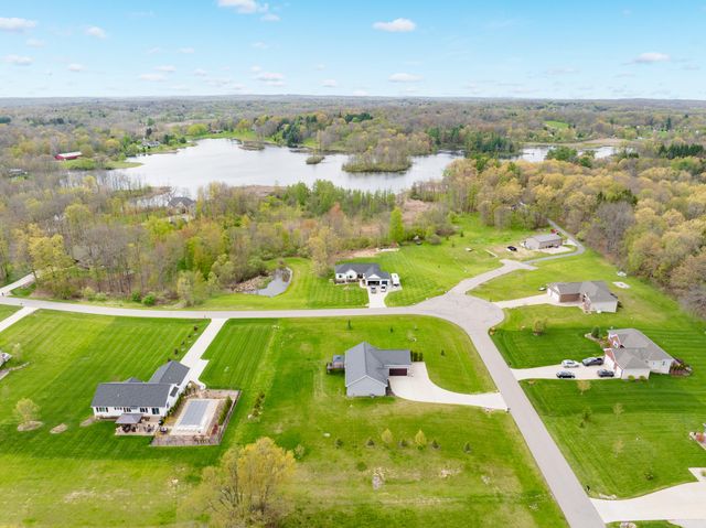 679 Pheasant Ridge Drive, Brandon Charter Twp, MI 48462