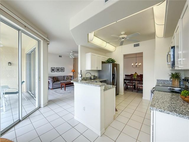 15055 Tamarind Cay CT # 1207, Fort Myers, FL 33908