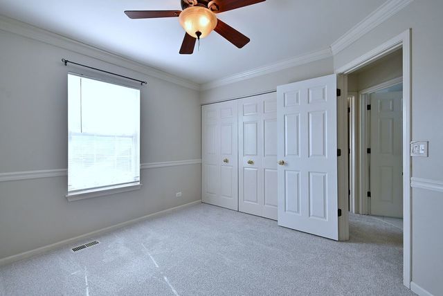 920 Highgate Lane, Grayslake, IL 60030
