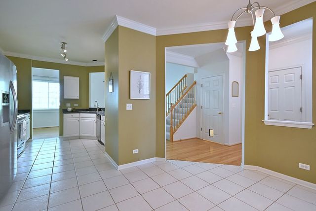 920 Highgate Lane, Grayslake, IL 60030