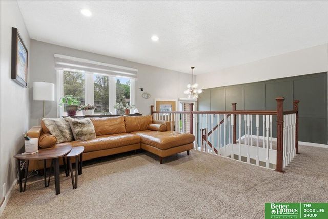 15106 Jackson Street, Omaha, NE 68154