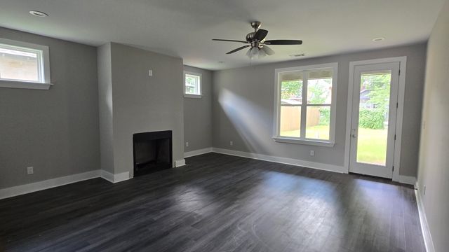 1616 FOSTER AVE, Memphis, TN 38106