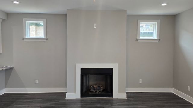 1616 FOSTER AVE, Memphis, TN 38106