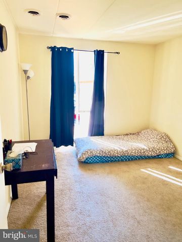2630 FORT FARNSWORTH RD #154, Alexandria, VA 22303