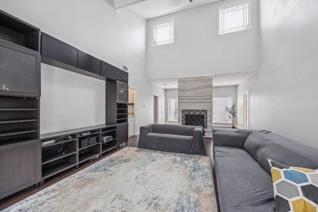 11947 Briar Forest Drive, Houston, TX 77077