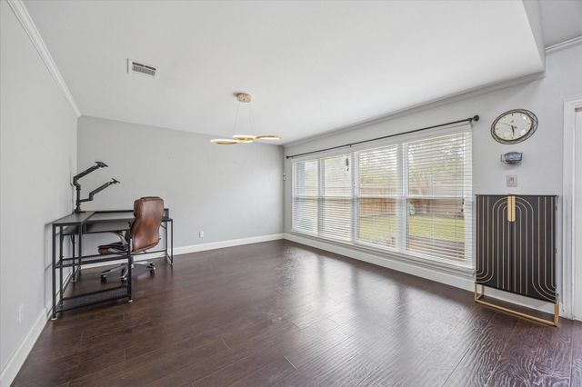 11947 Briar Forest Drive, Houston, TX 77077