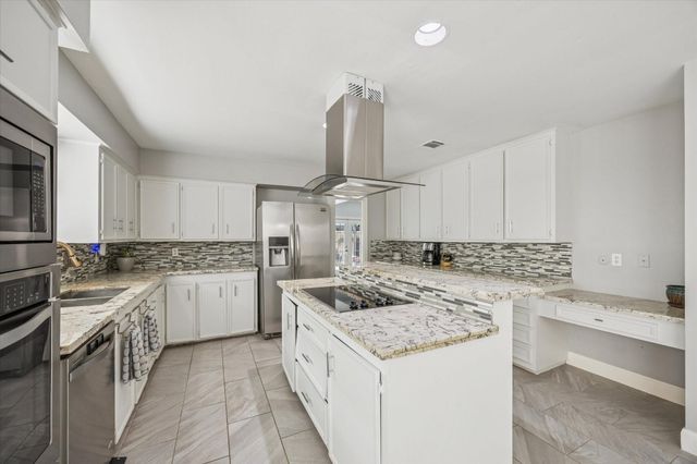 11947 Briar Forest Drive, Houston, TX 77077