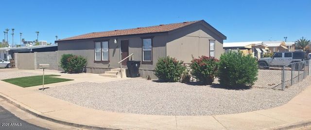 249 S WINTERHAVEN --, Mesa, AZ 85204