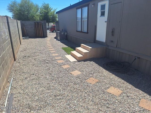 249 S WINTERHAVEN --, Mesa, AZ 85204