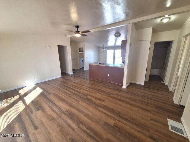 249 S WINTERHAVEN --, Mesa, AZ 85204