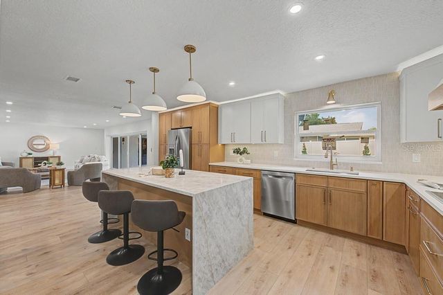 1301 ALAMEDA AVENUE, Clearwater, FL 33759