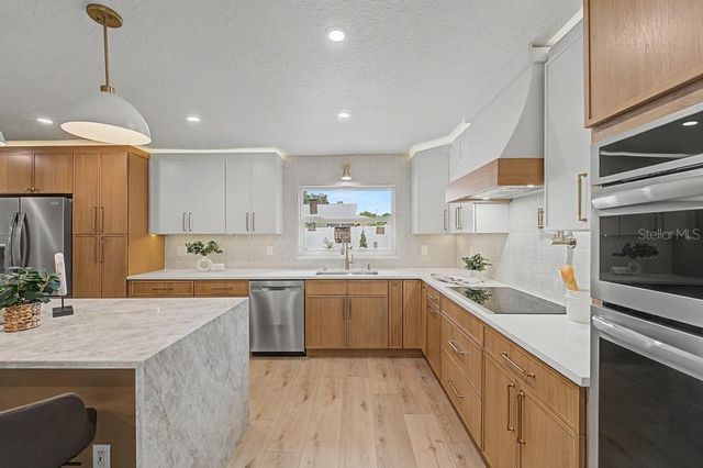 1301 ALAMEDA AVENUE, Clearwater, FL 33759