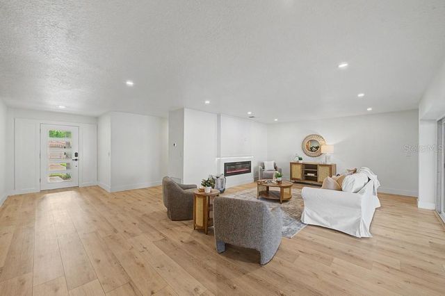 1301 ALAMEDA AVENUE, Clearwater, FL 33759