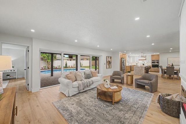 1301 ALAMEDA AVENUE, Clearwater, FL 33759
