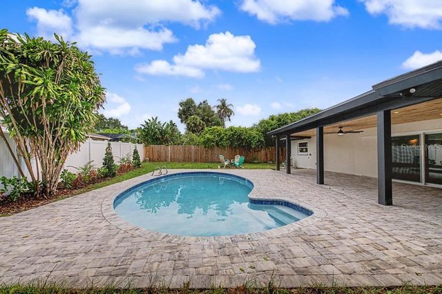 1301 ALAMEDA AVENUE, Clearwater, FL 33759