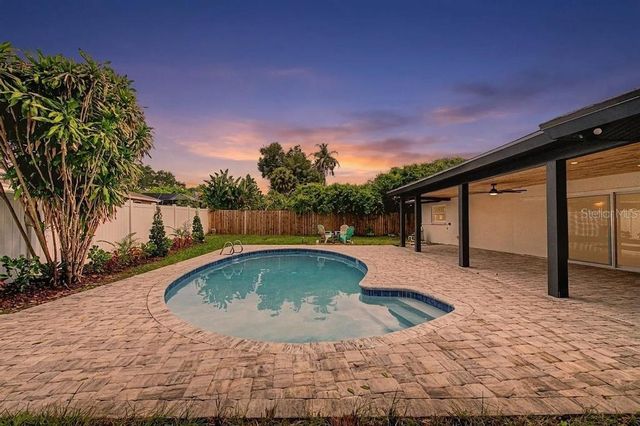 1301 ALAMEDA AVENUE, Clearwater, FL 33759