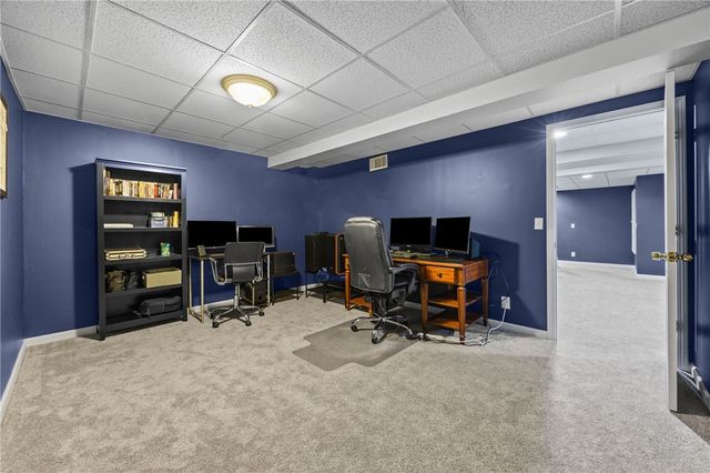 1310 Surrey Garden, Webster, NY 14580