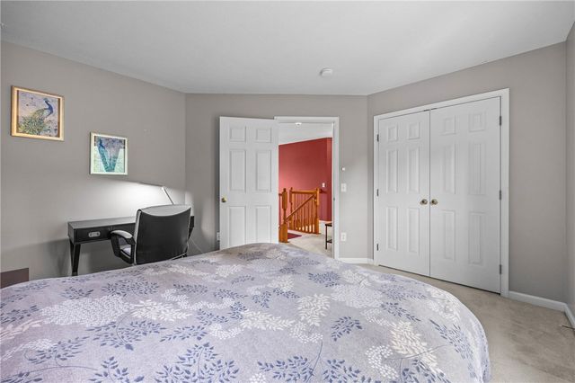 1310 Surrey Garden, Webster, NY 14580