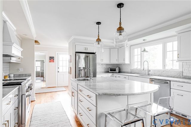 10451 Cherokee Rd, Richmond, VA 23235