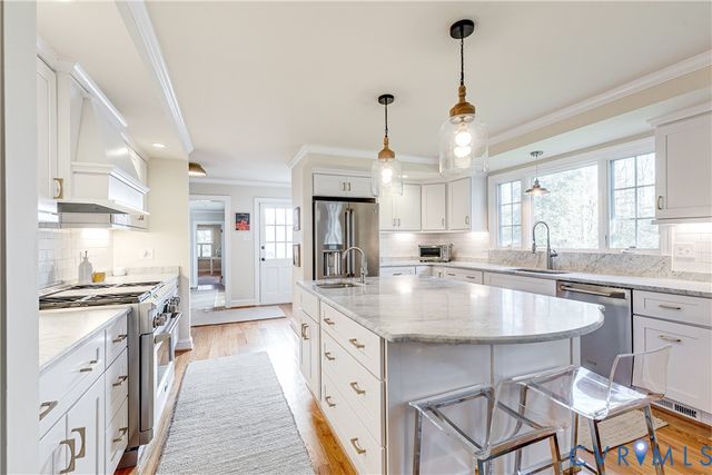 10451 Cherokee Rd, Richmond, VA 23235