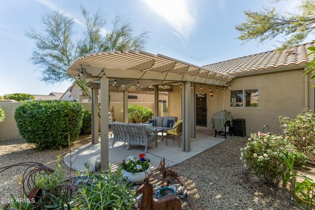 15836 W Lahlum Lane, Surprise, AZ 85374