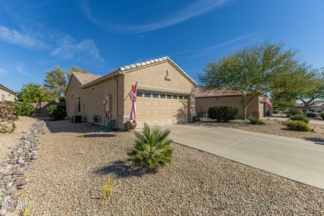 15836 W Lahlum Lane, Surprise, AZ 85374