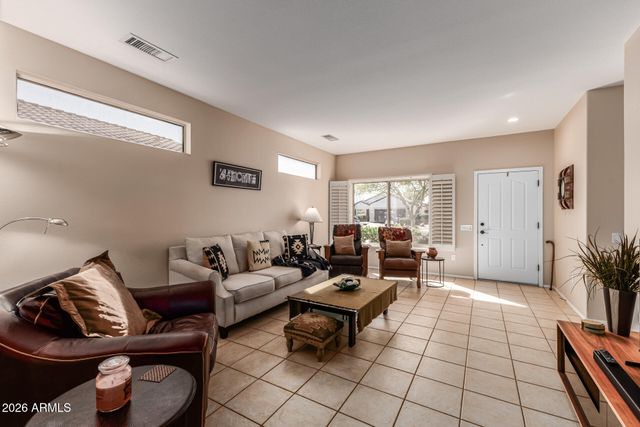 15836 W Lahlum Lane, Surprise, AZ 85374