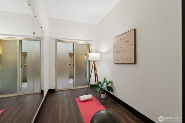 4000 NE 3rd Place, Renton, WA 98056