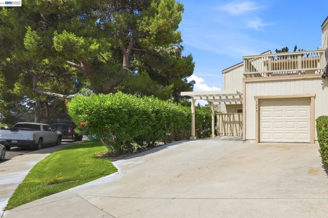 1245 Marina Circle, Discovery Bay, CA 94505