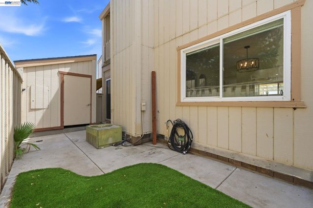 1245 Marina Circle, Discovery Bay, CA 94505