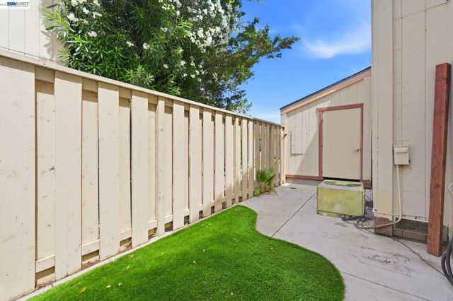 1245 Marina Circle, Discovery Bay, CA 94505