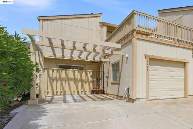 1245 Marina Circle, Discovery Bay, CA 94505