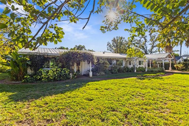 1348 Alcazar AVE, Fort Myers, FL 33901