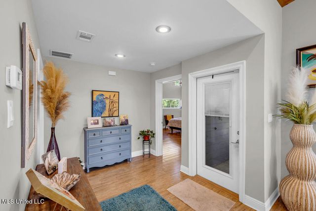 5084 Firetower Road, Kiln, MS 39556