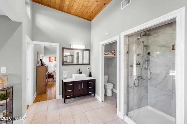 5084 Firetower Road, Kiln, MS 39556