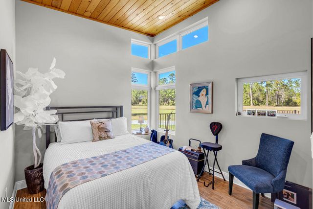 5084 Firetower Road, Kiln, MS 39556