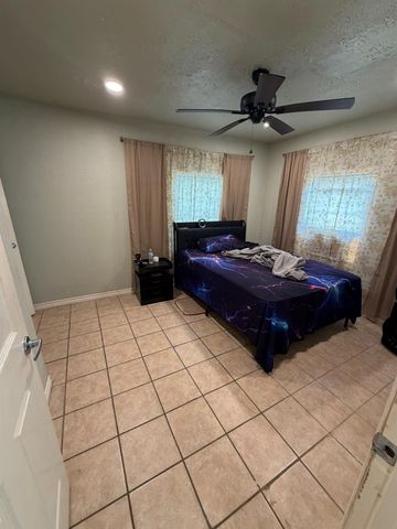 305 Johnson Street, Pasadena, TX 77506