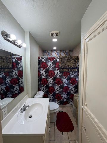 305 Johnson Street, Pasadena, TX 77506