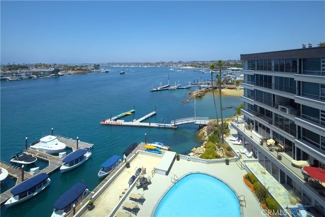 2525 Ocean Boulevard 6B & 6C, Corona Del Mar, CA 92625